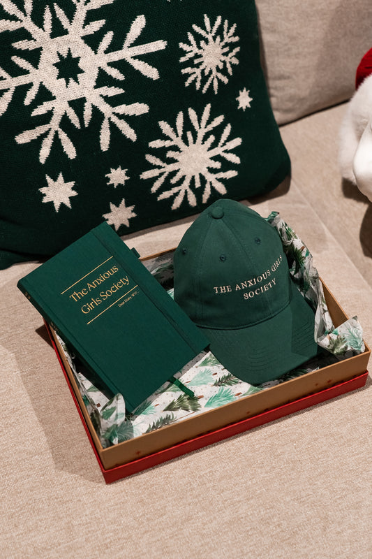 The ‘overthinking in style’ set (forest green)